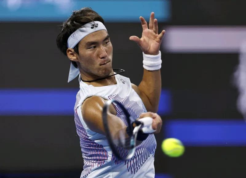 乐鱼体育登陆入口包含阿扎伦卡连续十场比赛得分超过出色发挥，切尔西不断突破！的词条